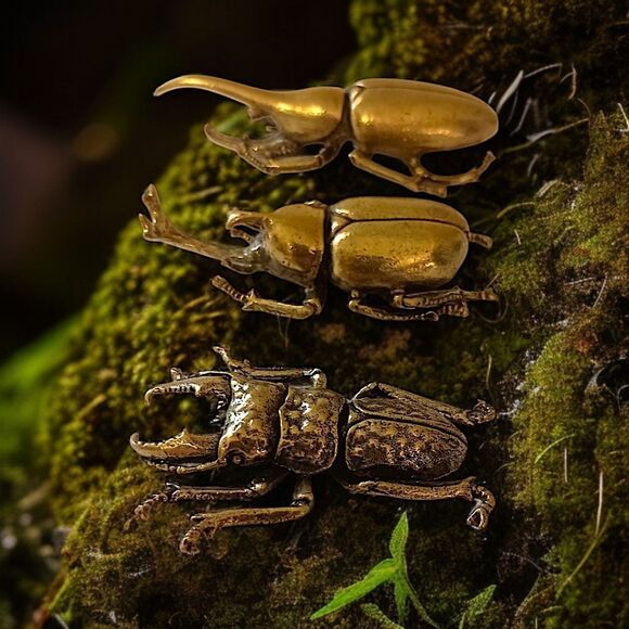 3 Metal Insect Figures Bugs Beetles Gold Tone Steampunk Halloween Cake Topper - Picture 15 of 15